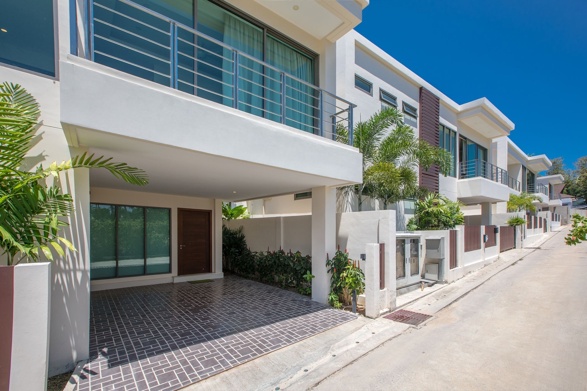Laem Ka Villas by TropicLook