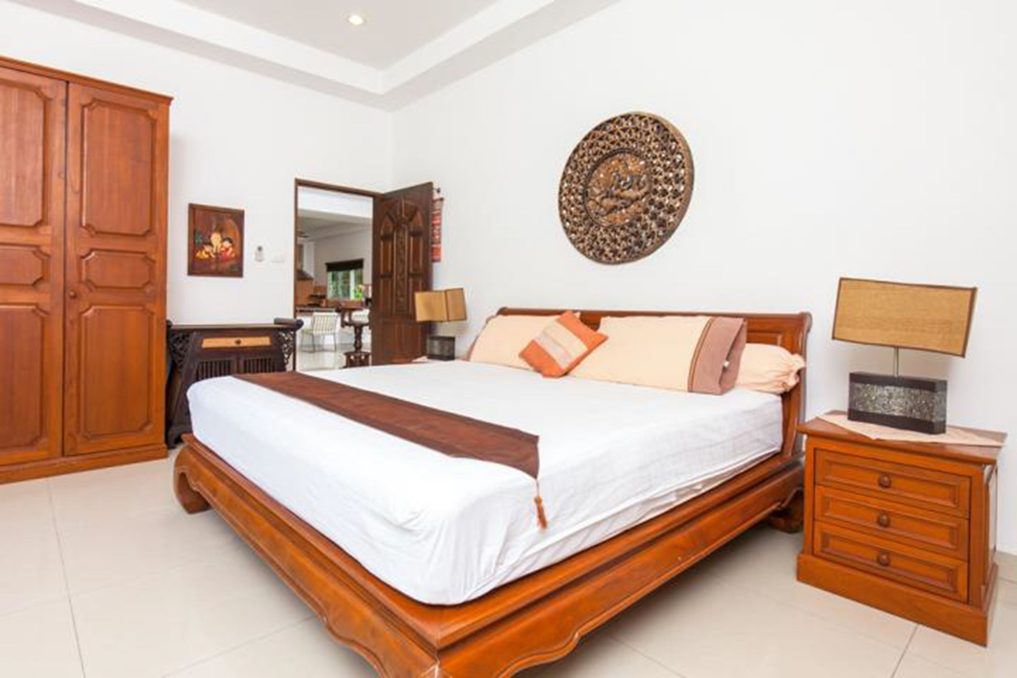 La Romanee Infinity By G Estate