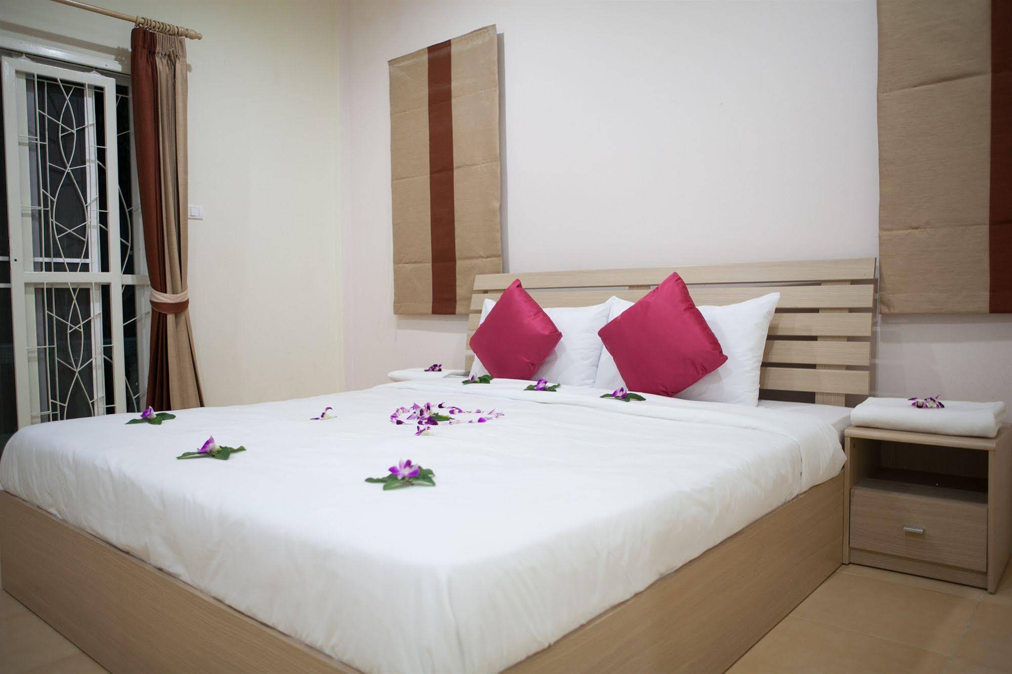 Lucky Lek Resort