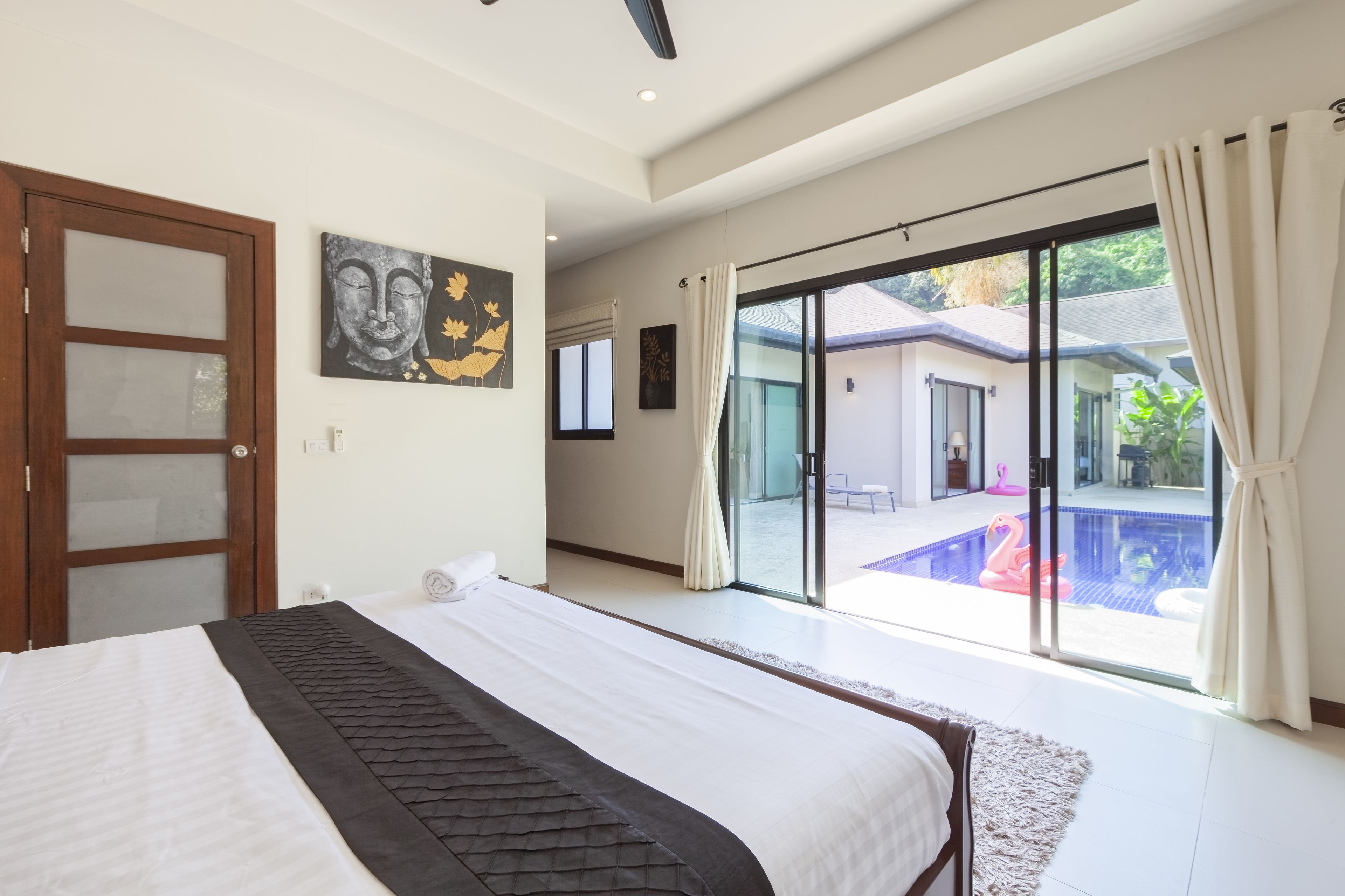 Luxury Villa Onyx Nai Harn Beach