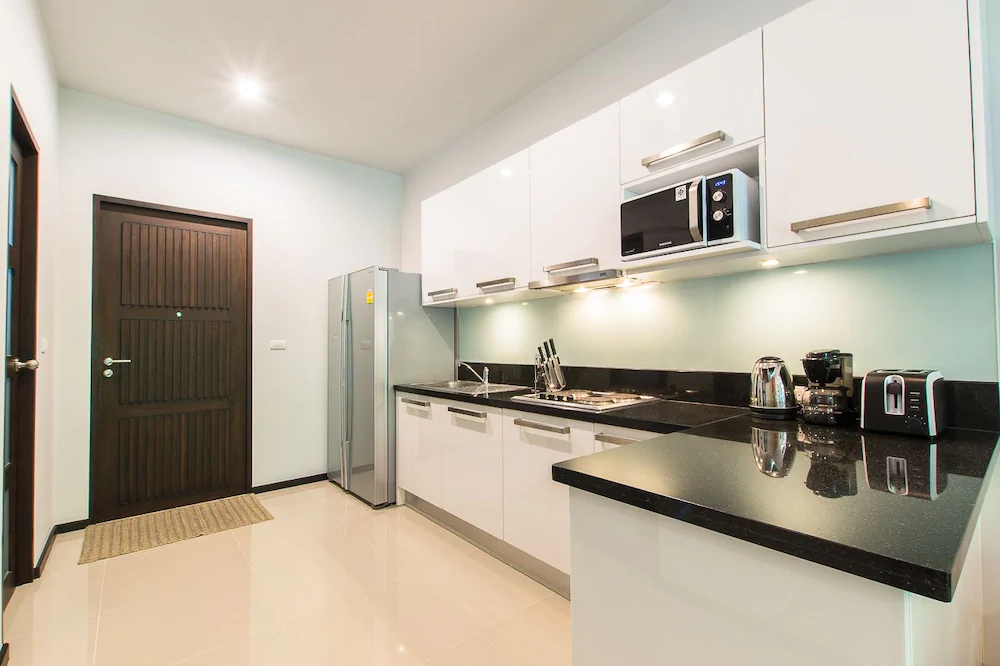 Onyx Pool Villa by Rents In Phuket