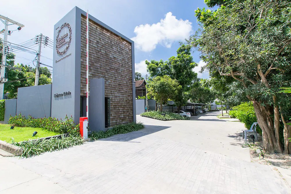 Onyx Pool Villa by Rents In Phuket