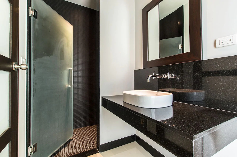 Onyx Pool Villa by Rents In Phuket