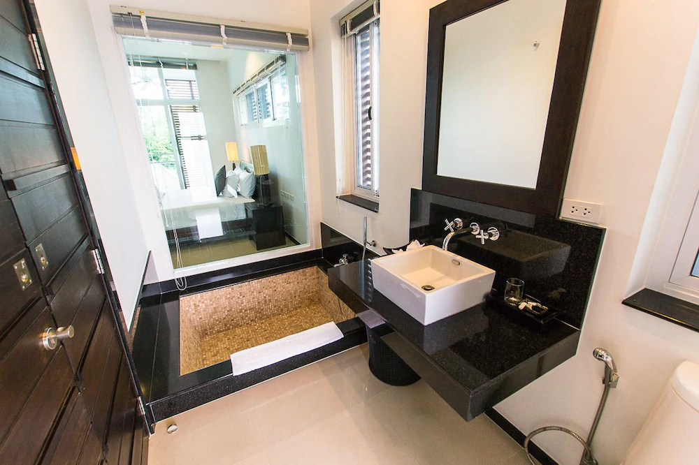 Oxygen Pool Villa by Rents In Phuket