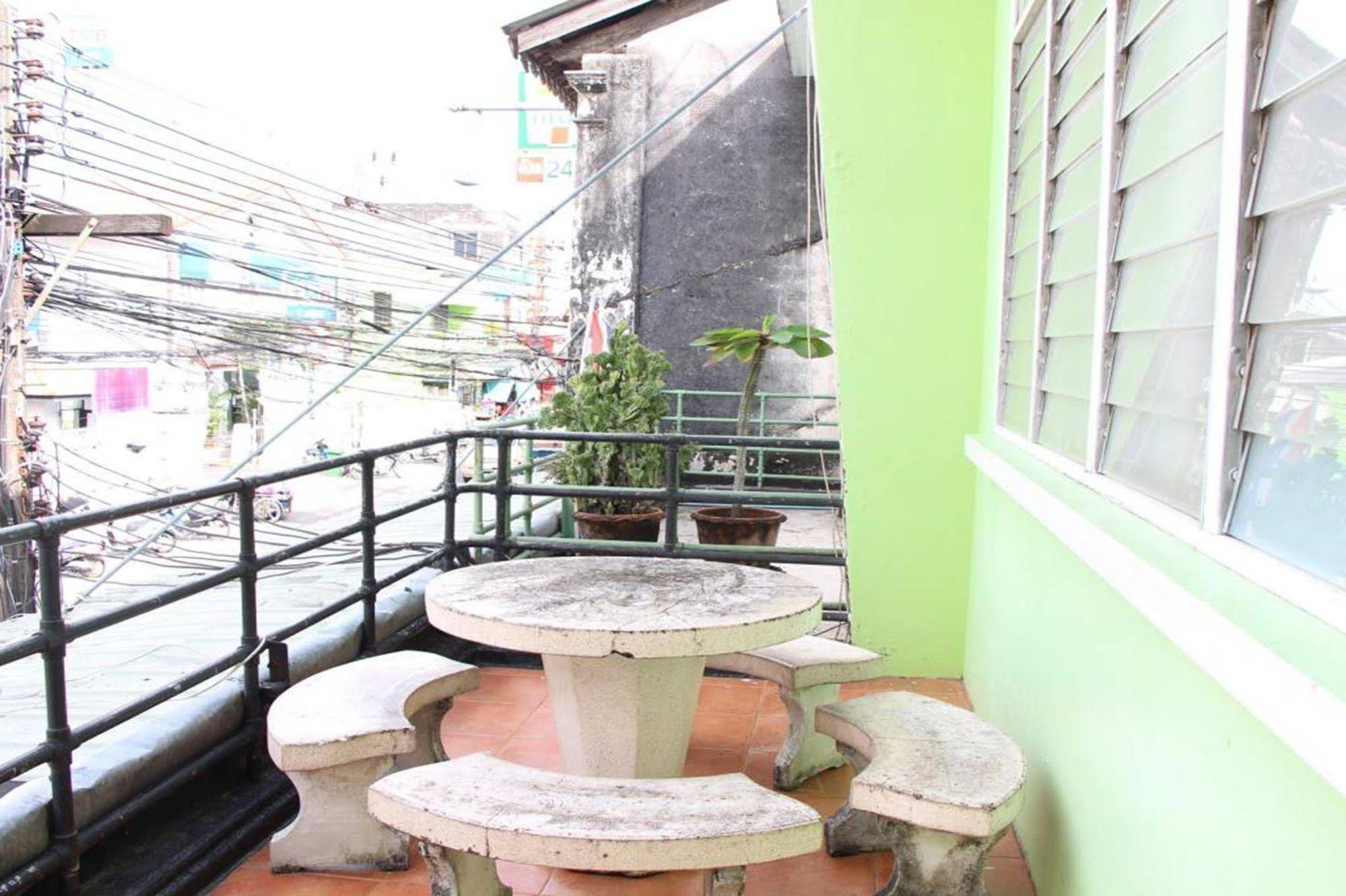 Phuket Backpacker Hostel