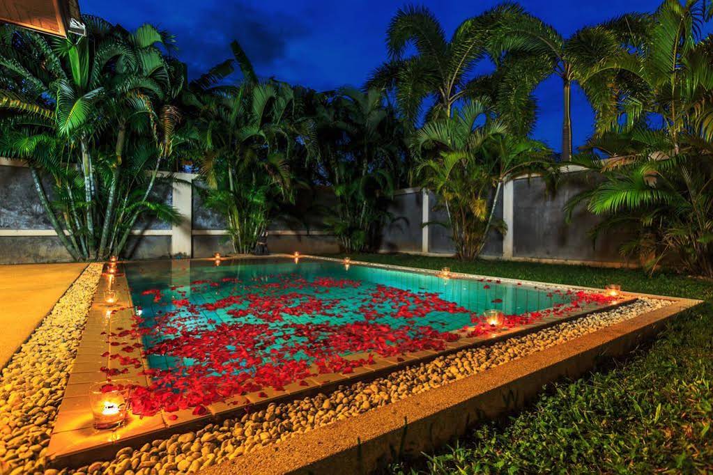 Phuket Pool Residence