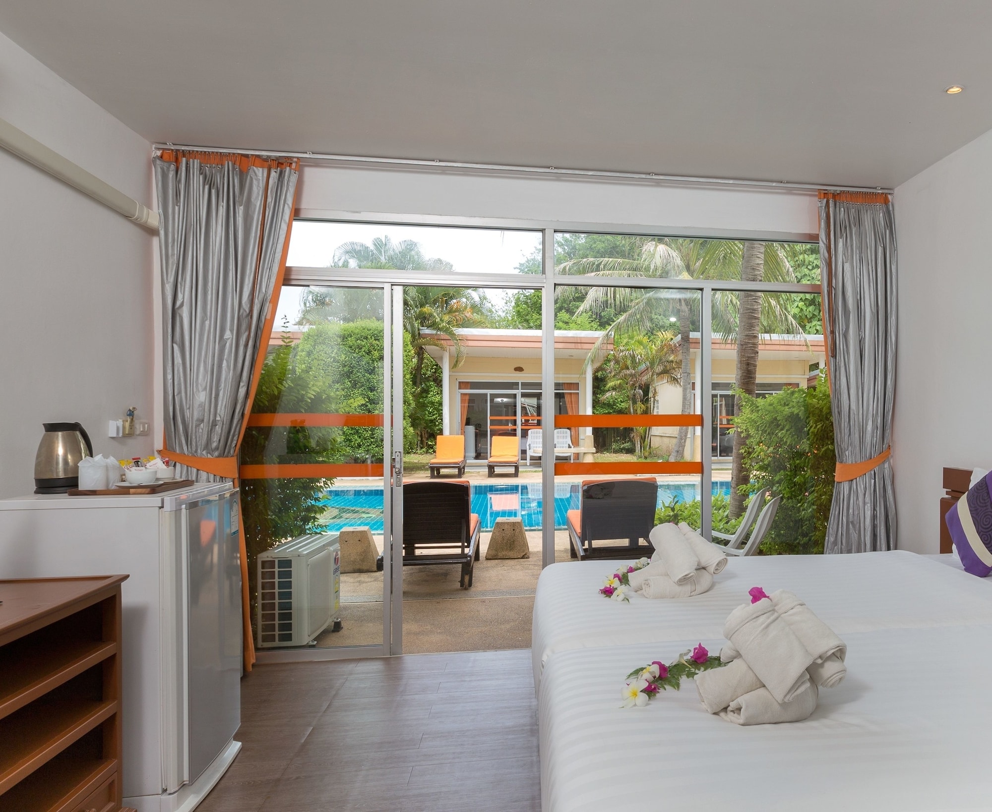 Phuket Sea Resort