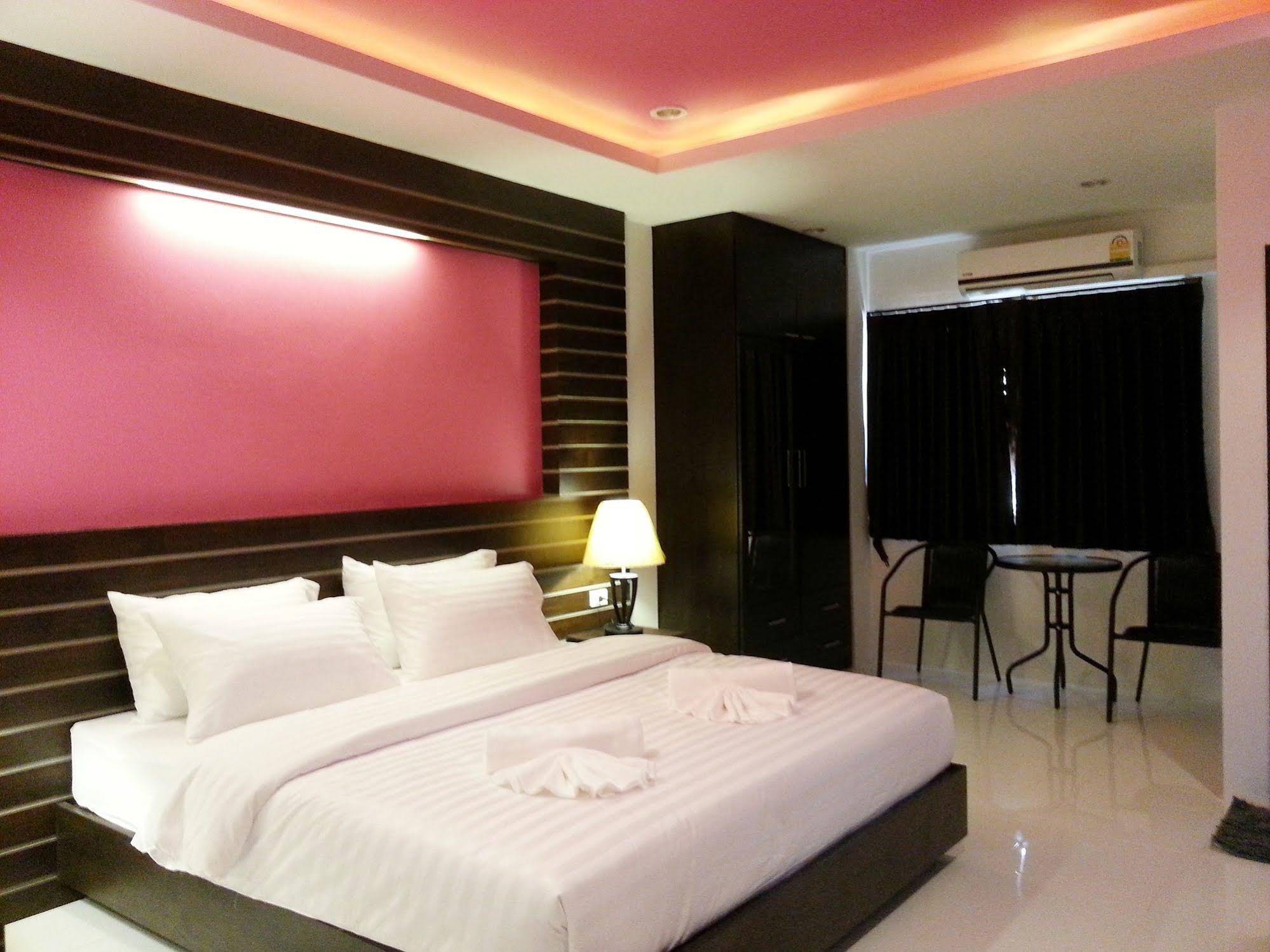 Purimas Resortel