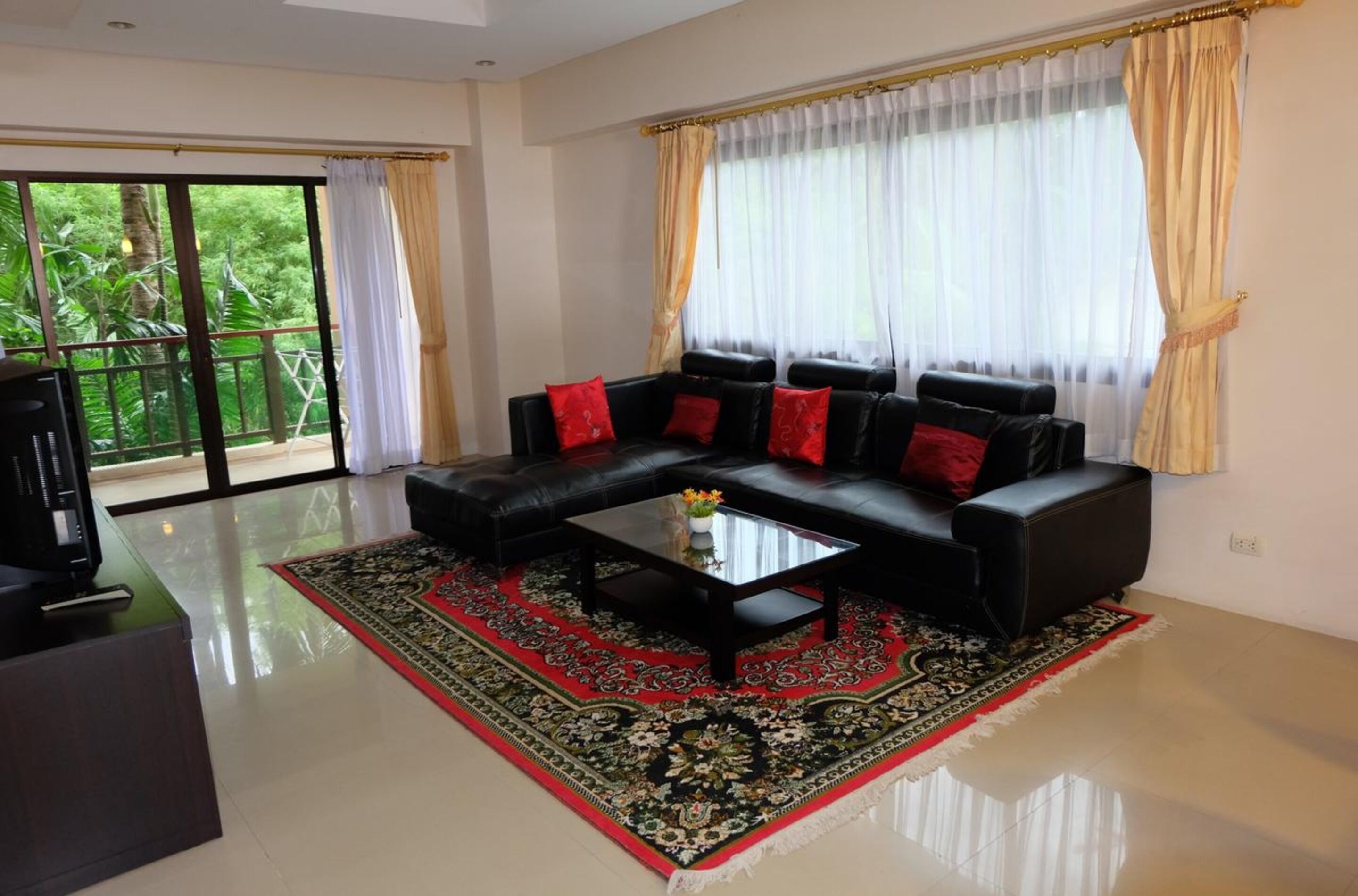 Rawai Suites Phuket