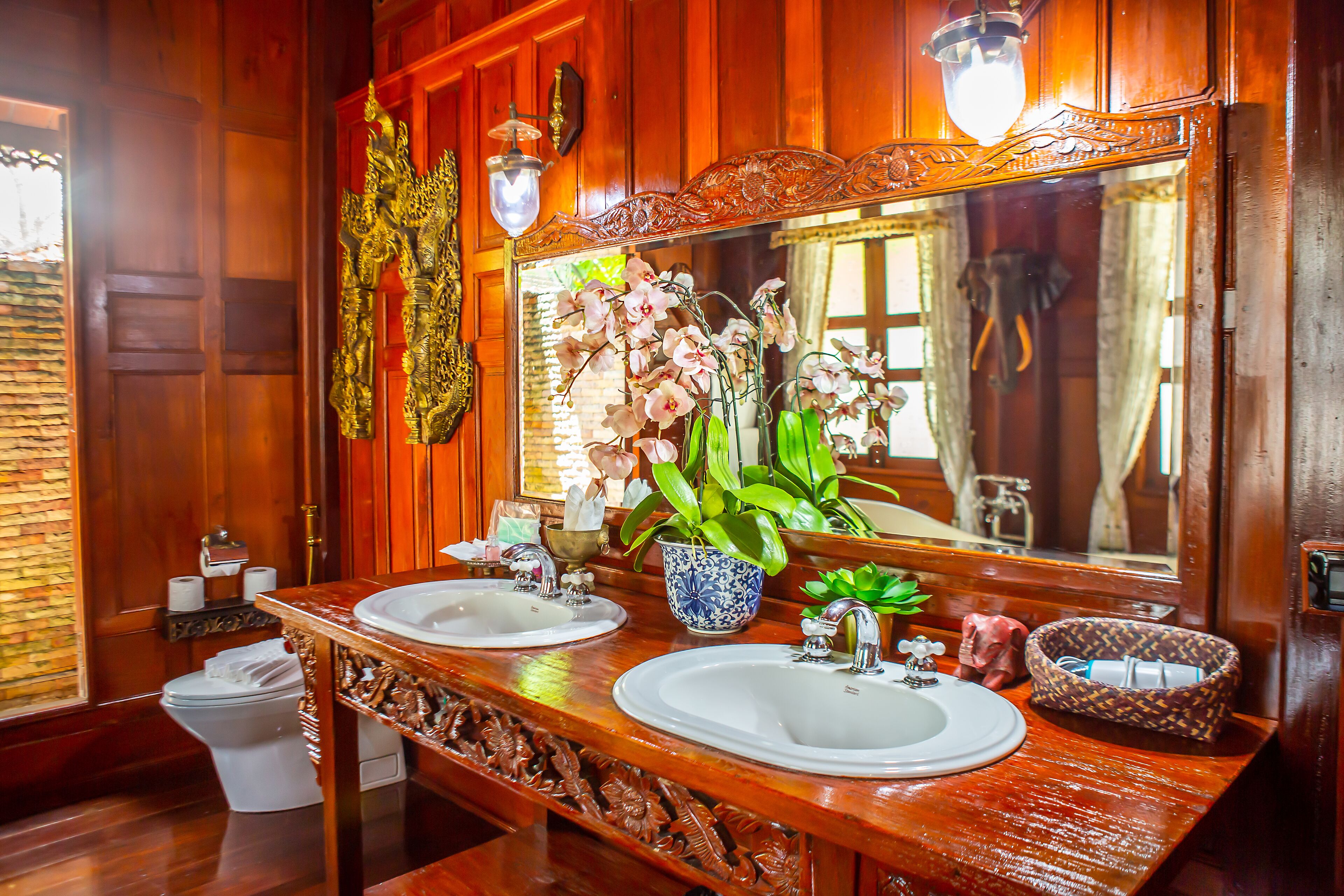 Royal Thai Villas
