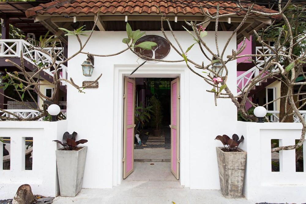 Sandy House