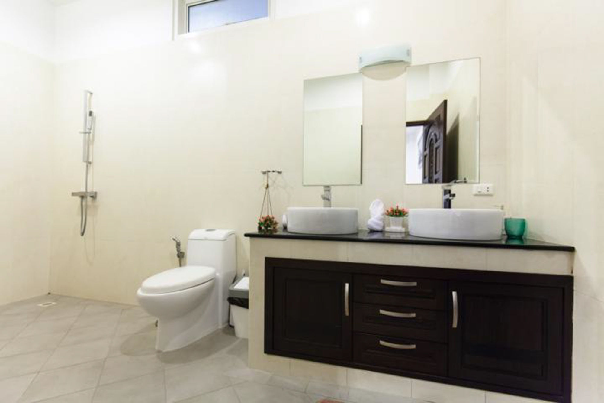 Shanti Villa By Jetta