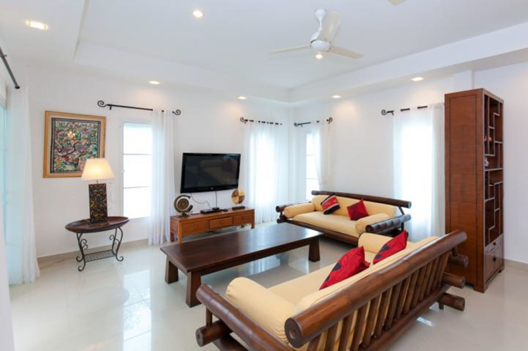 Shanti Villa By Jetta