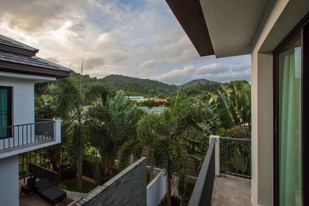 Thaimond Residence By TropicLook