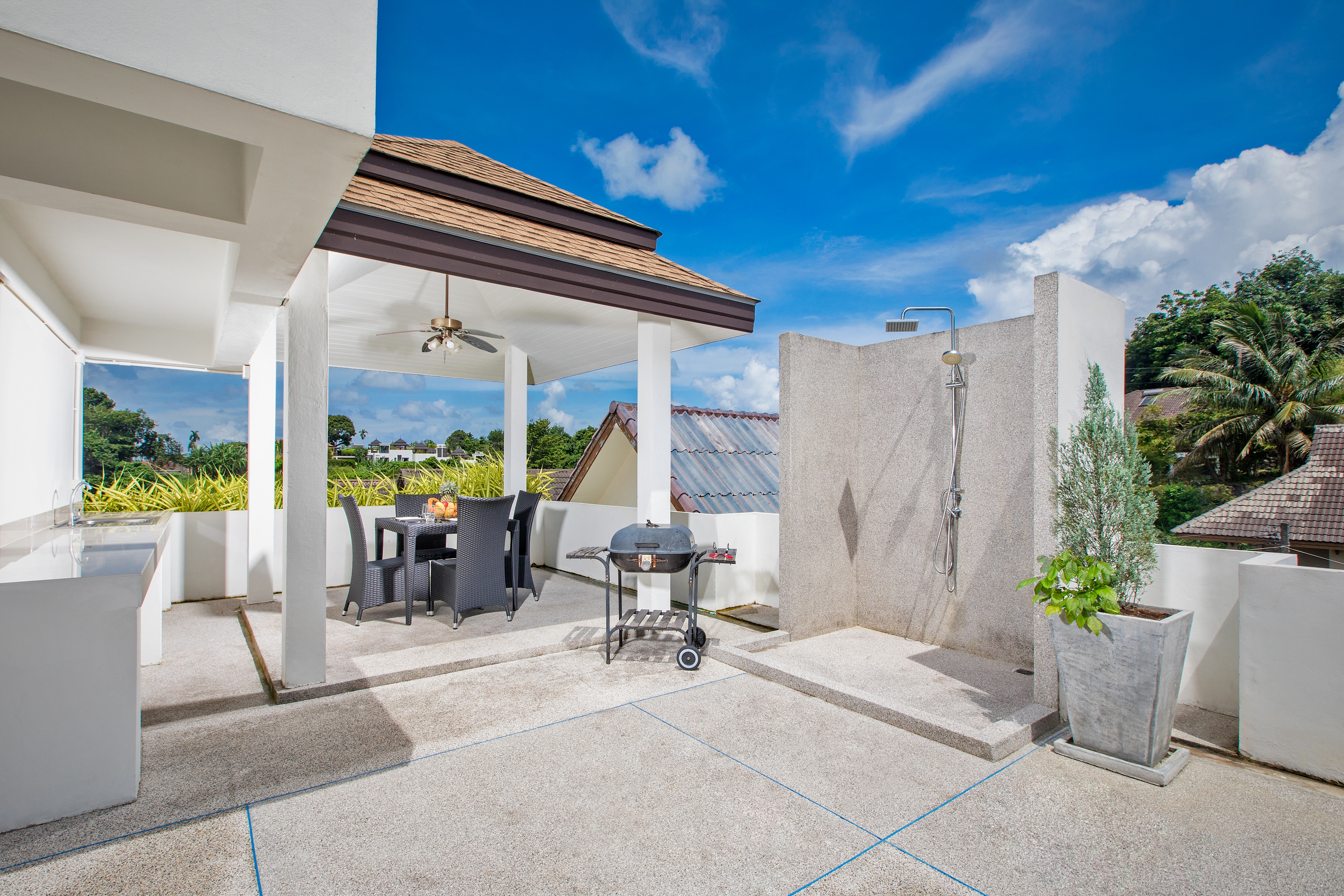 Thaimond Residence By TropicLook