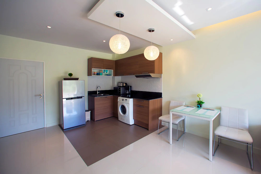 The Lago Condominium