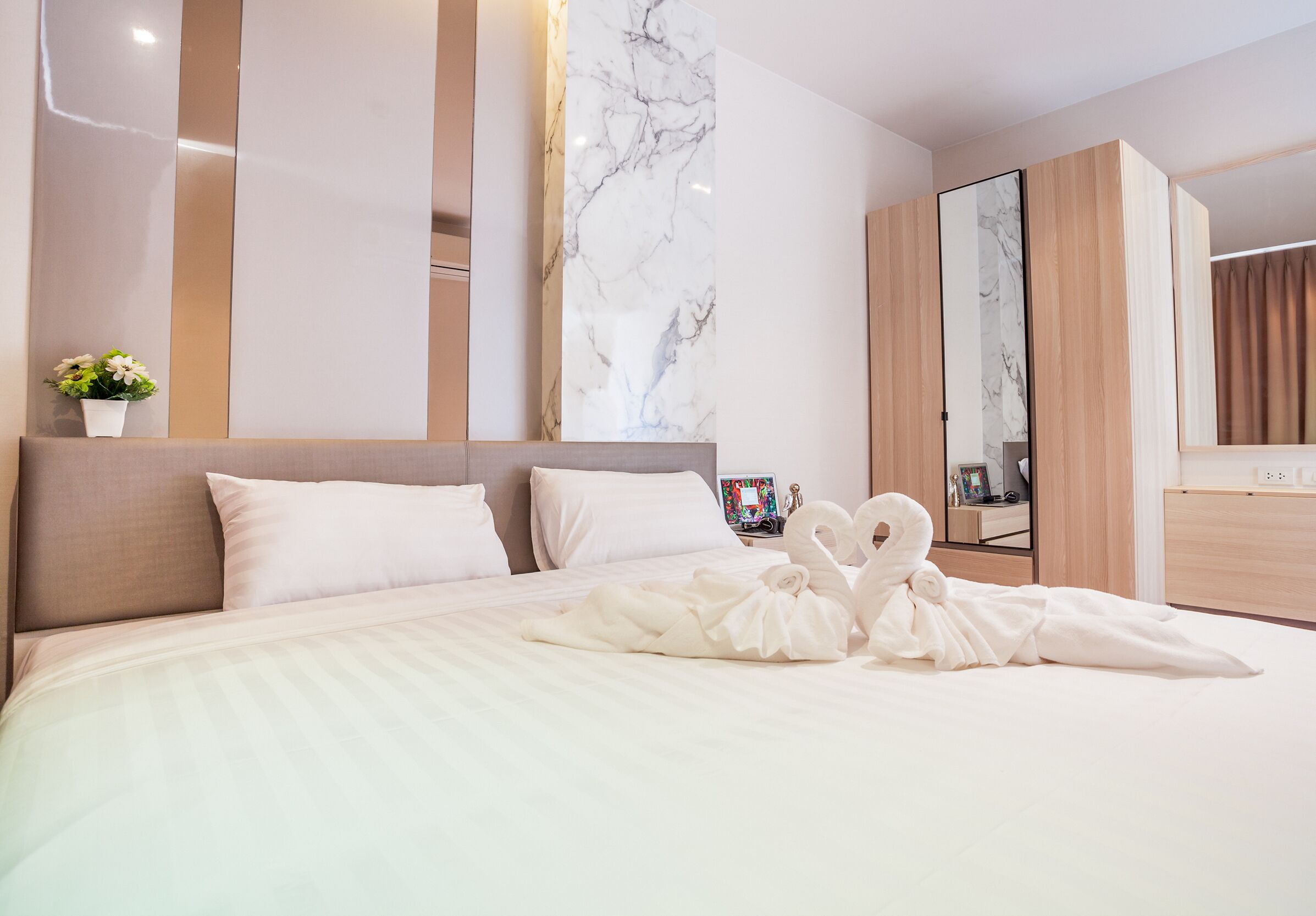 The Lago Naiharn Phuket By Sala Estate