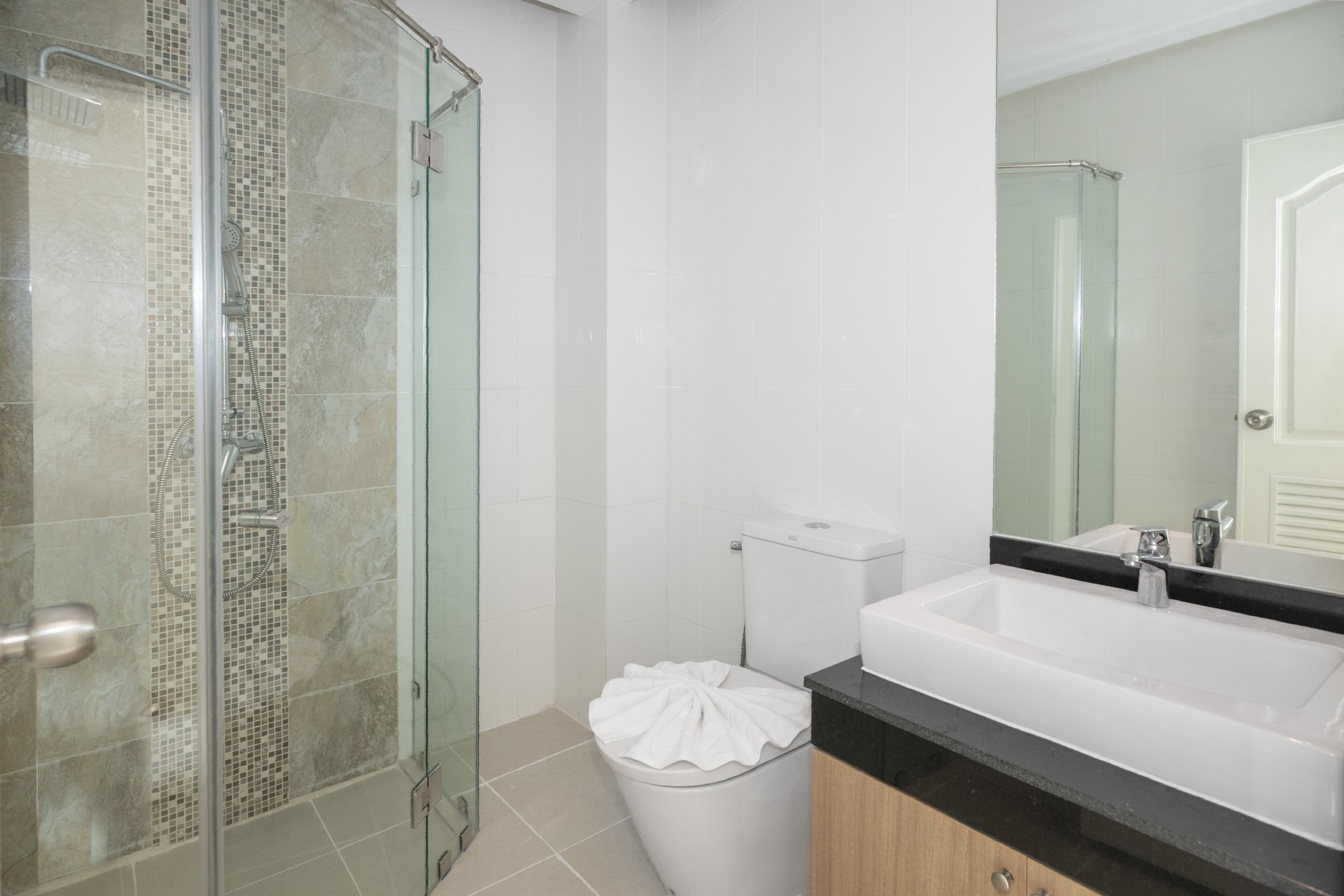 The Lago Naiharn Phuket By Sala Estate