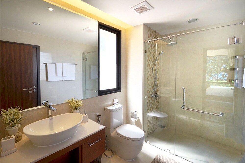 The Title by Fullrooms Phuket