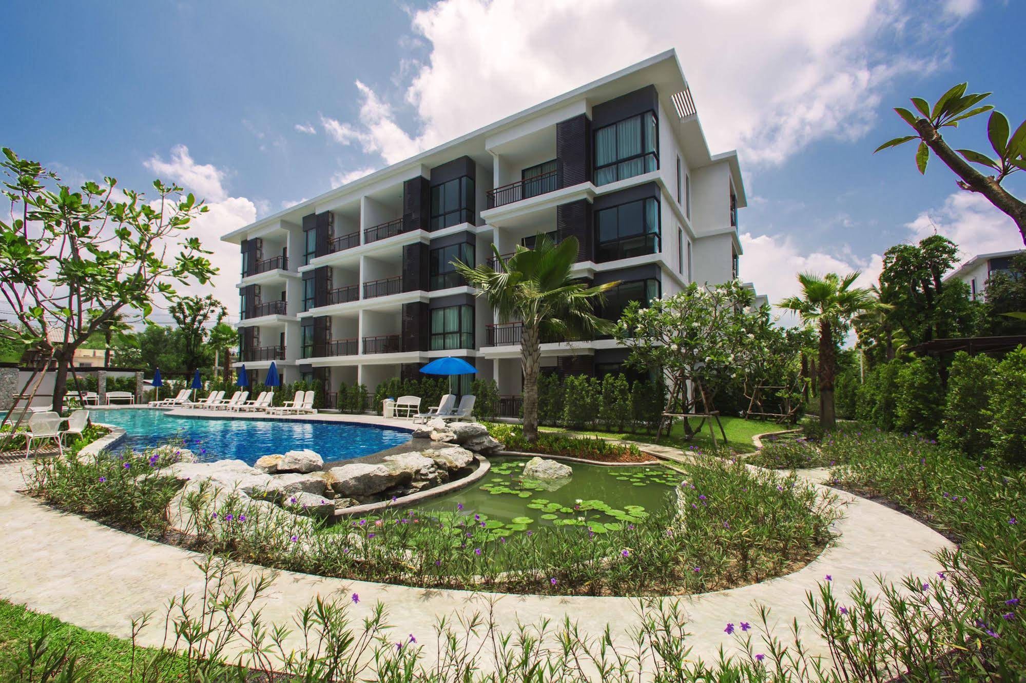 The Title Phuket by TropicLook