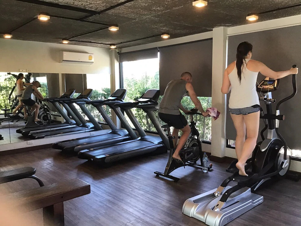 The Title - West Wing Apartments by Trips Phuket