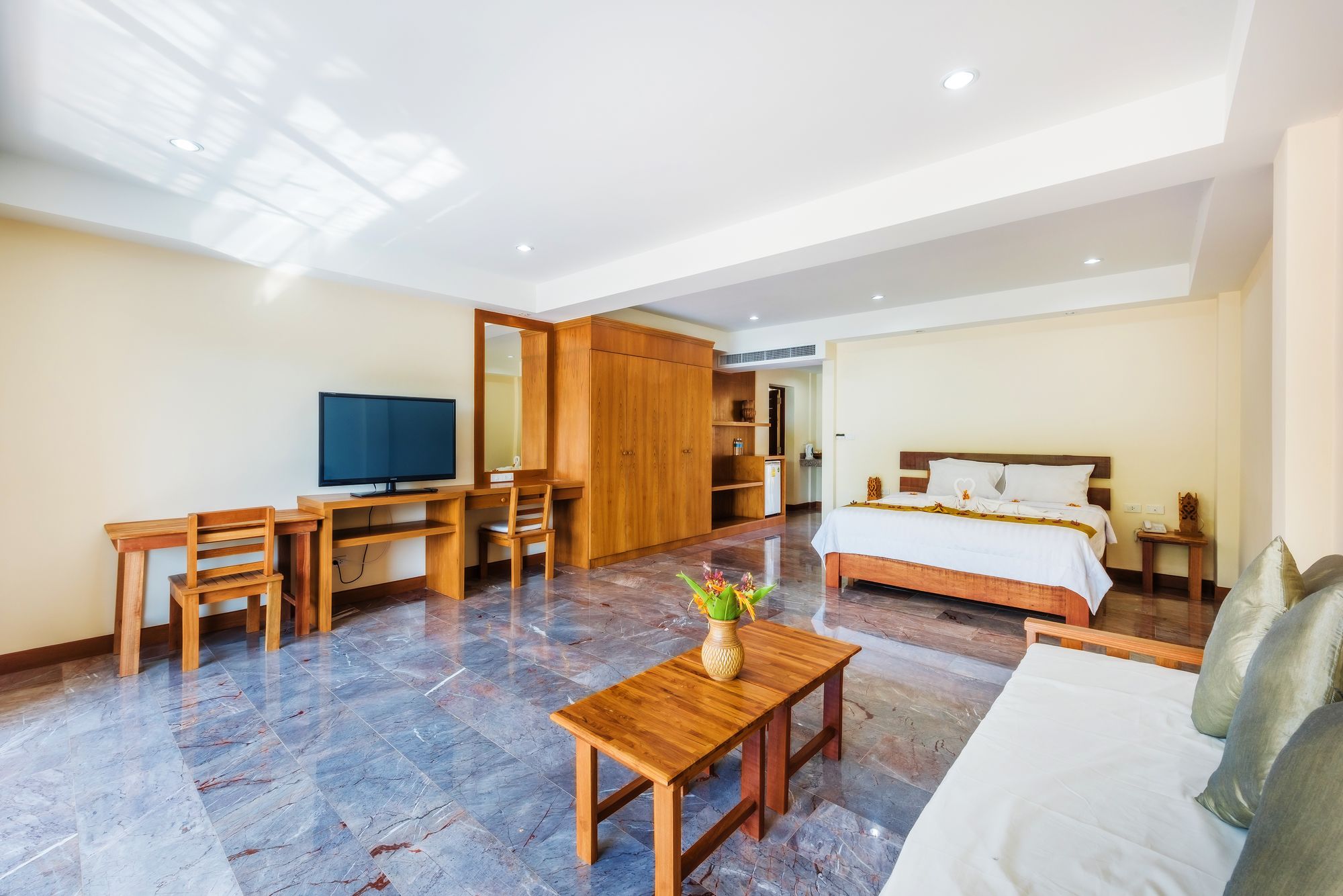 The Windmill Phuket Hotel