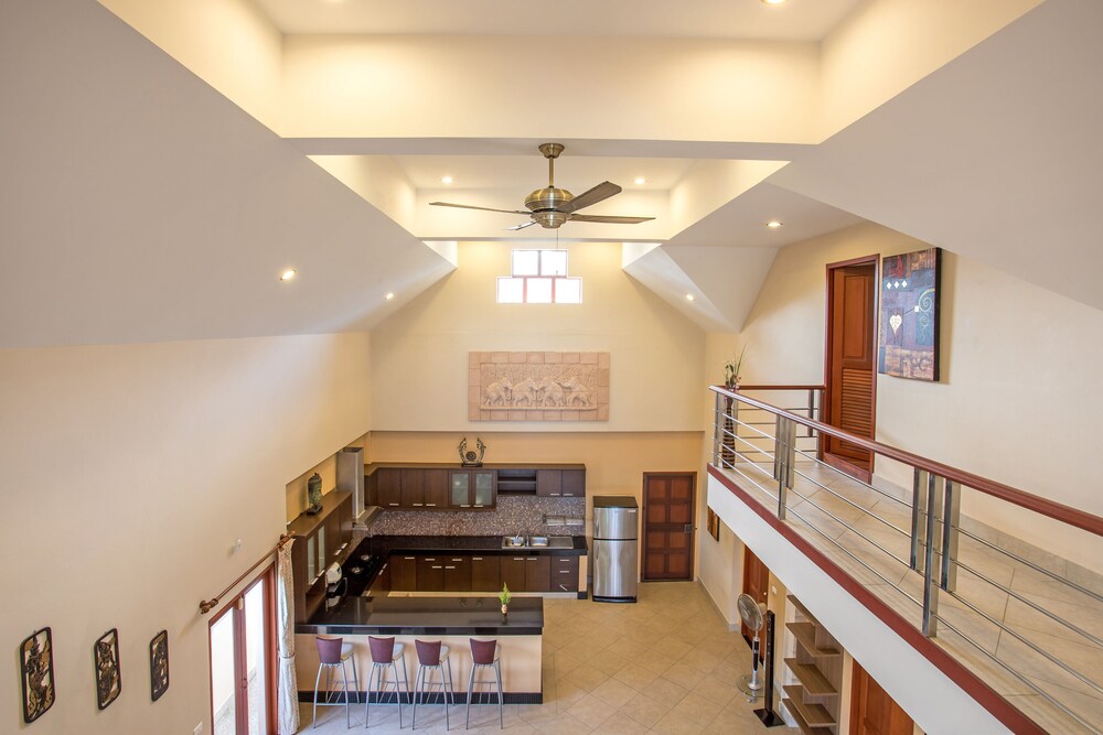 Villa Felicity
