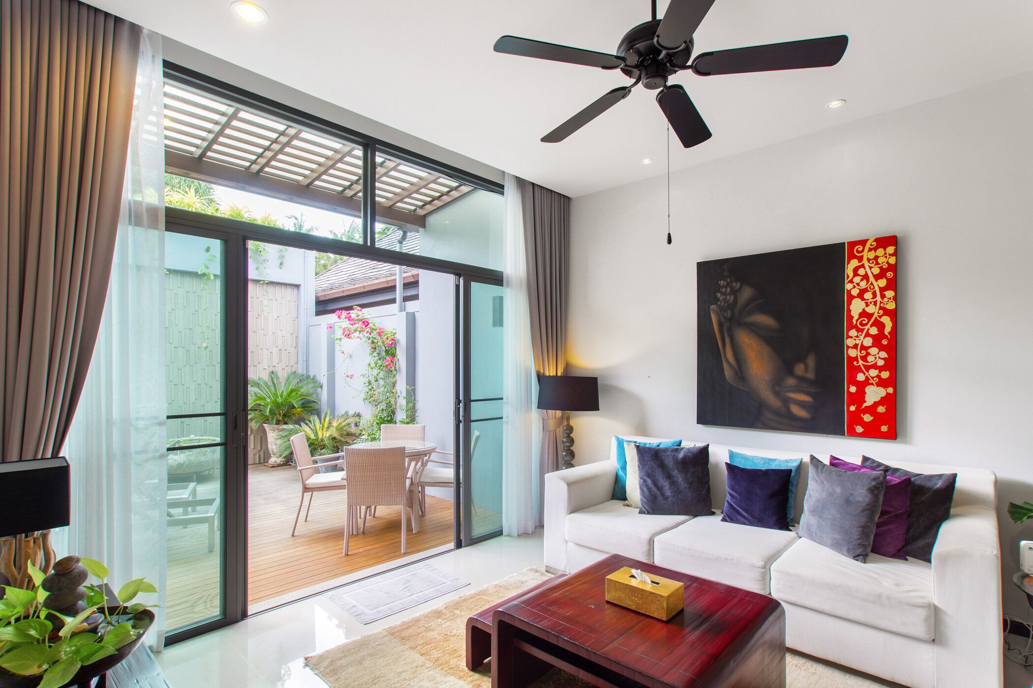 Villa Onyx