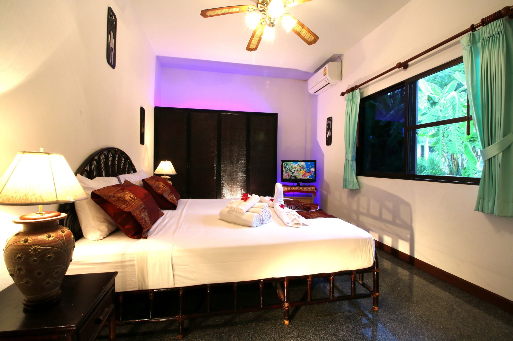 Ya Nui Resort
