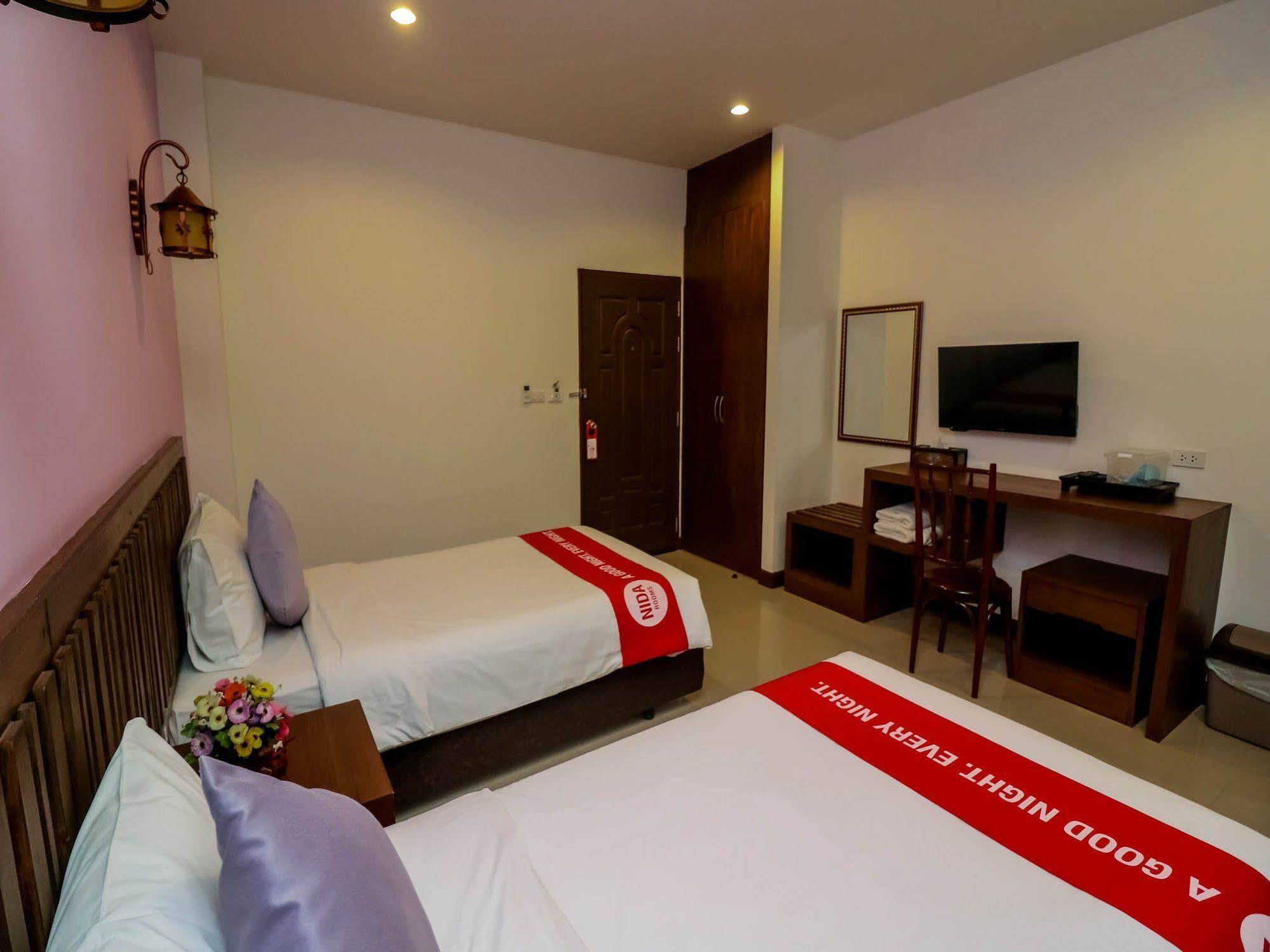 BS Airport at Phuket Rooms by NIDA Rooms