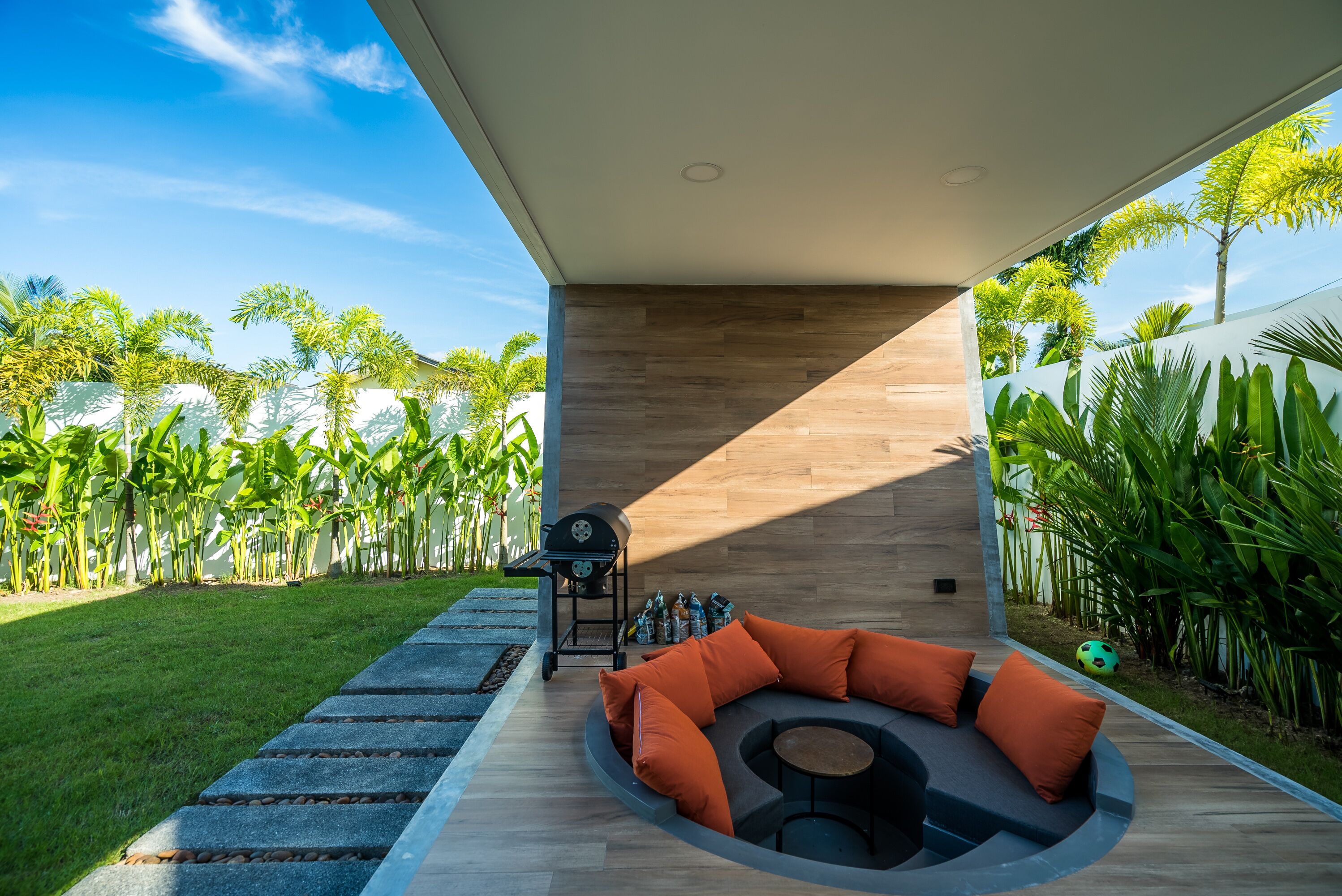 Cocoon Villas By Lofty