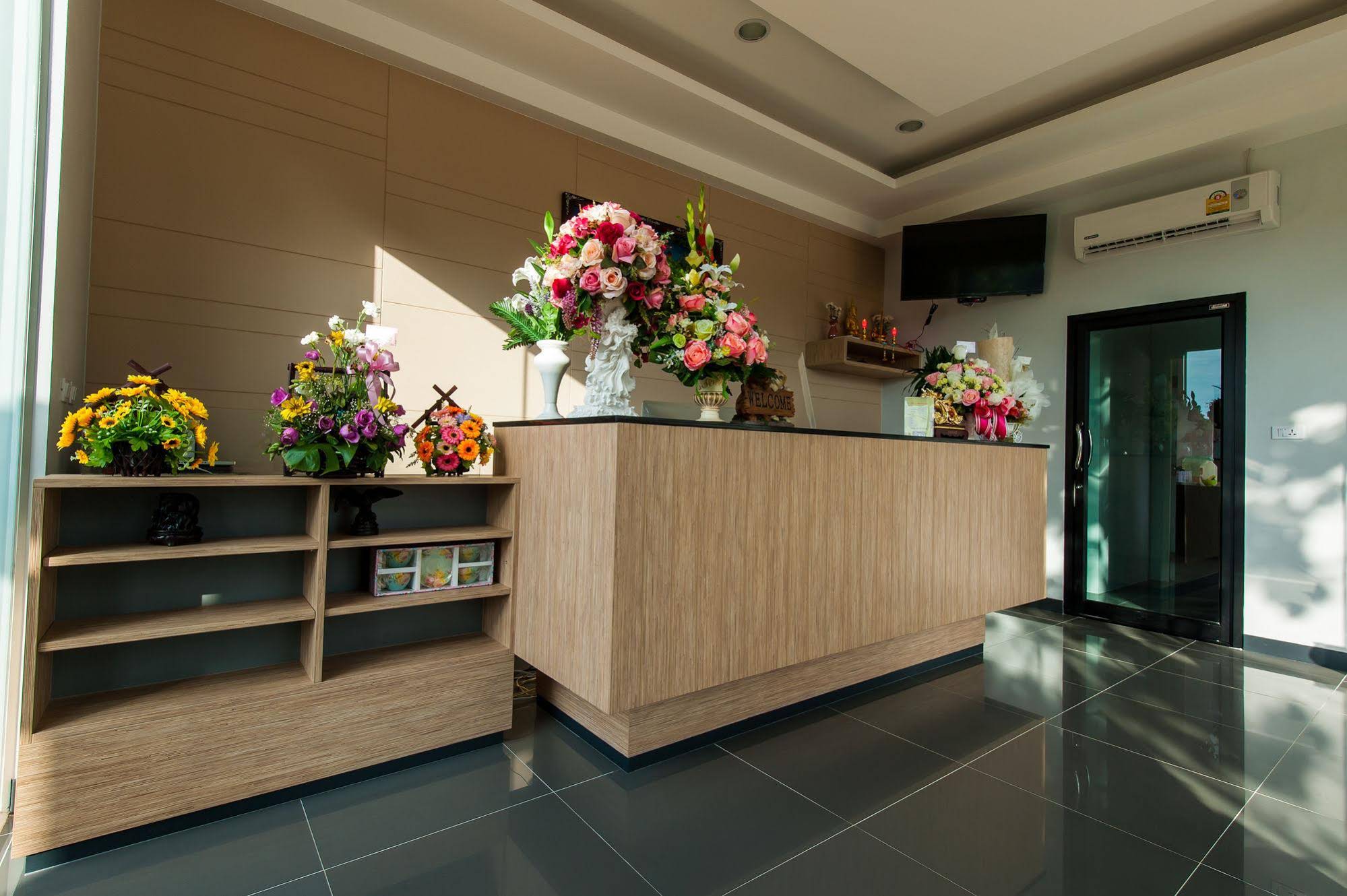 Jinda Resort