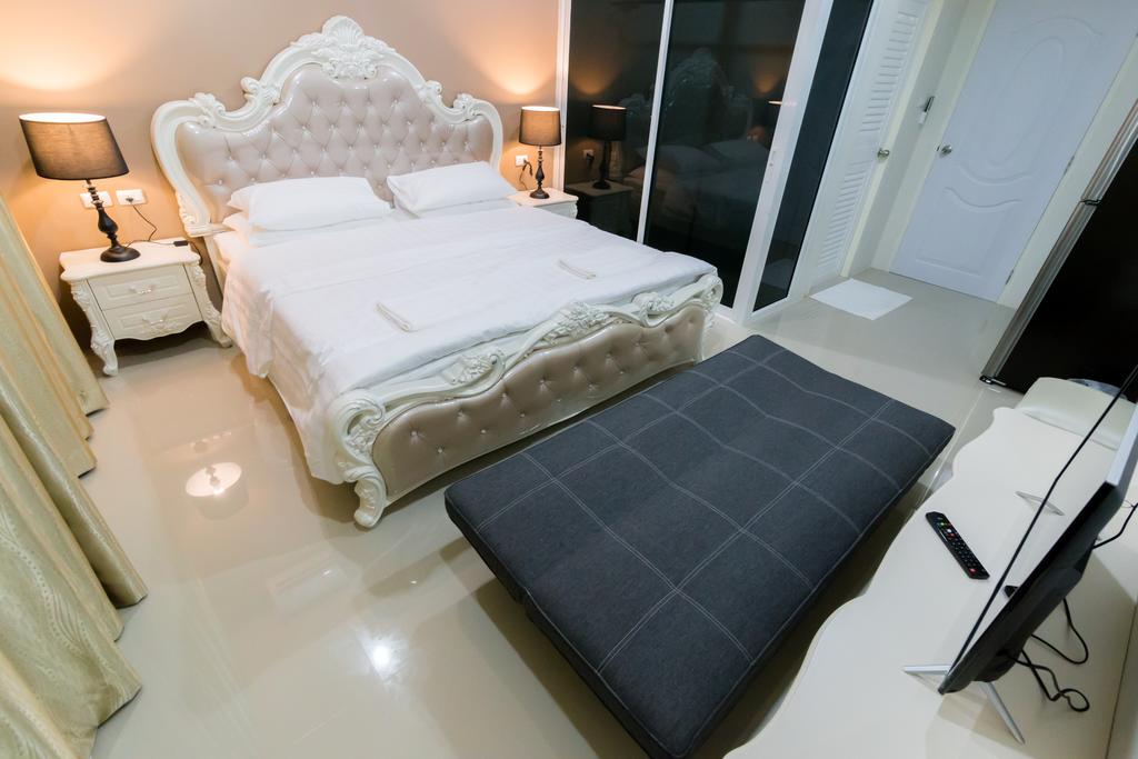 Memo Residence
