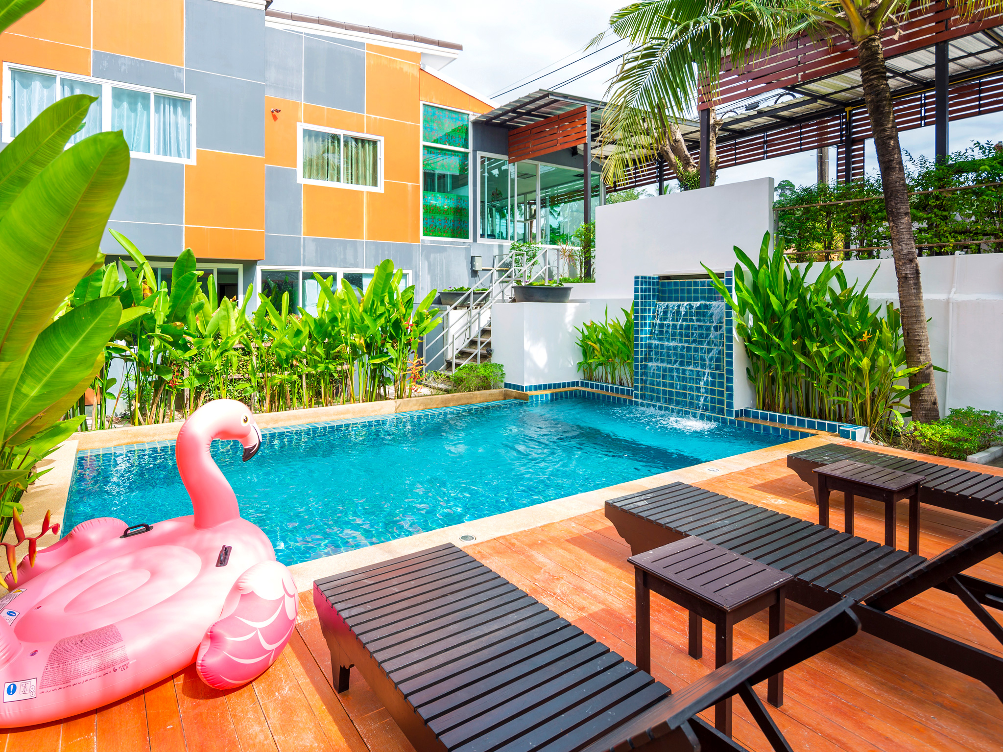 Naiyang Modern Resort