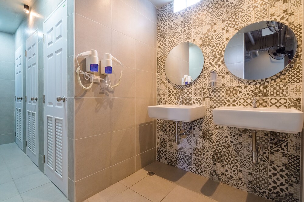 Sabai Sure Hostel