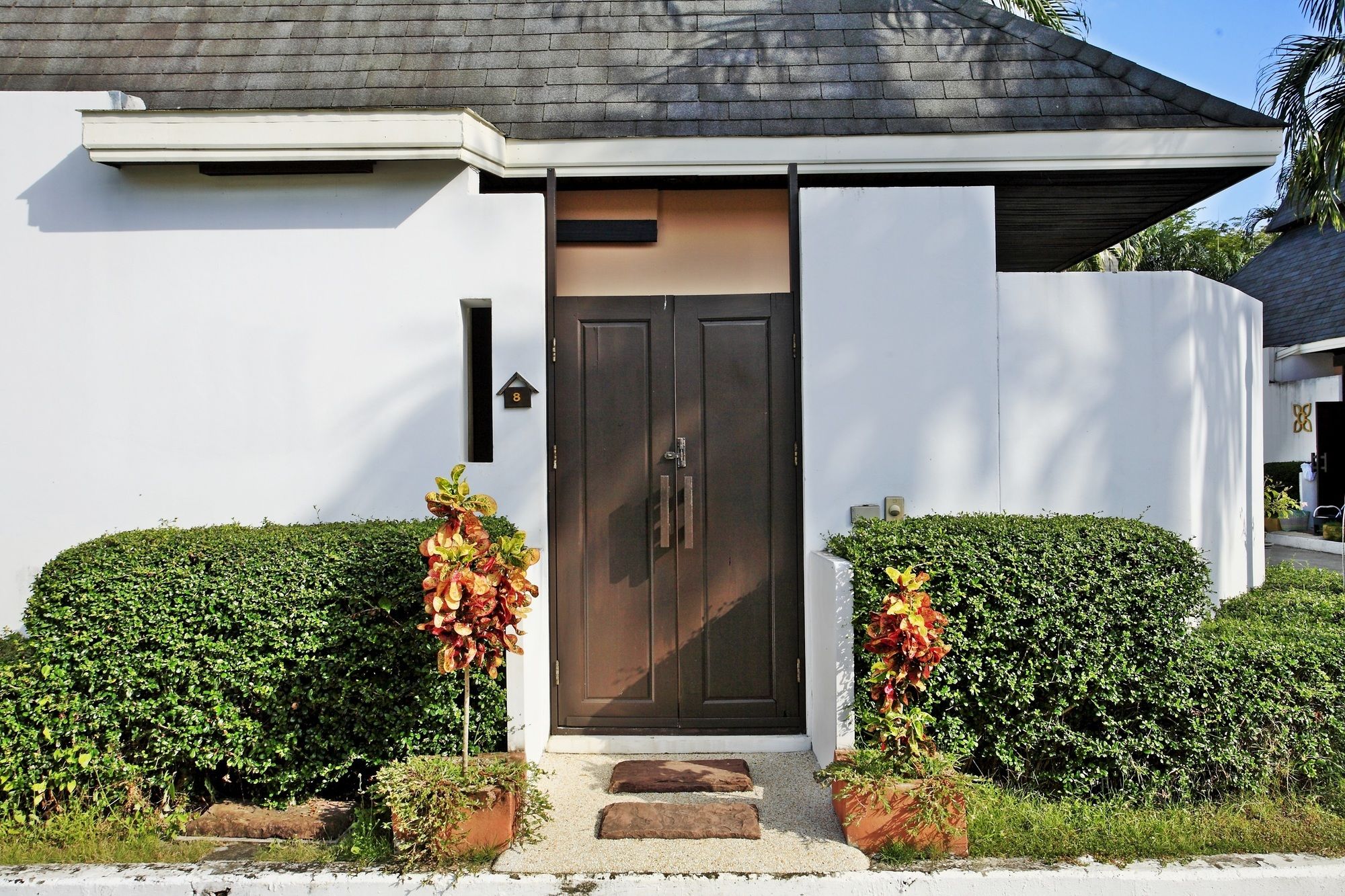 The Kara Pool Villa