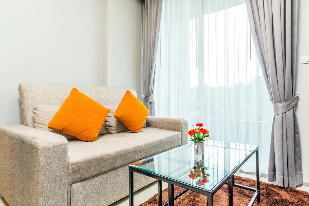 6 Avenue Surin by Lofty