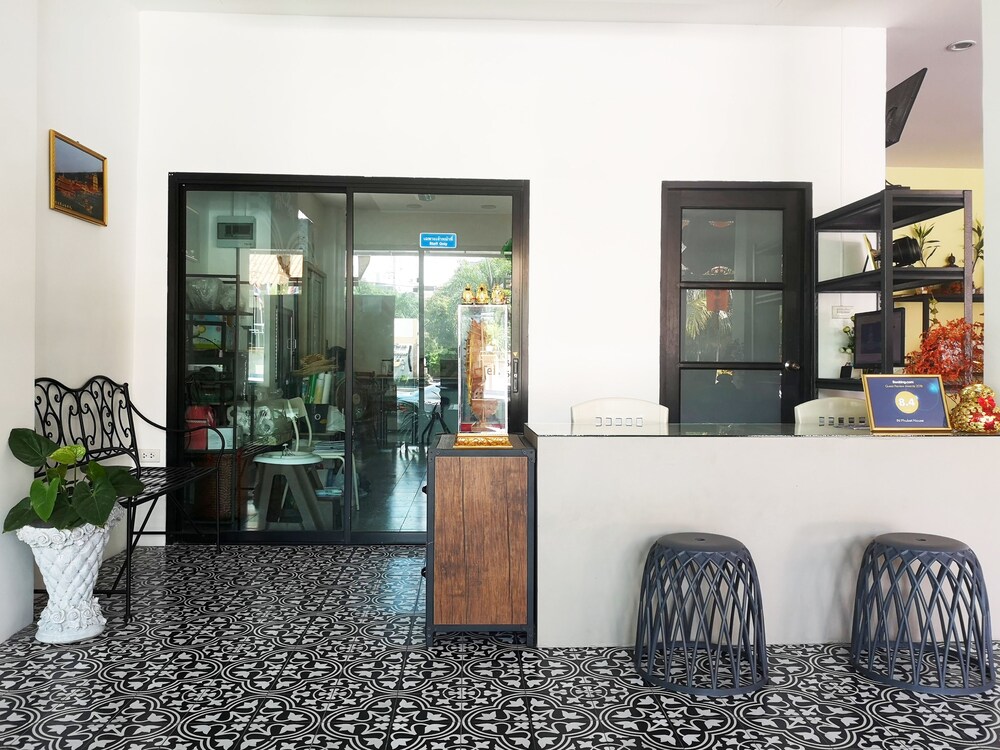 In Phuket House