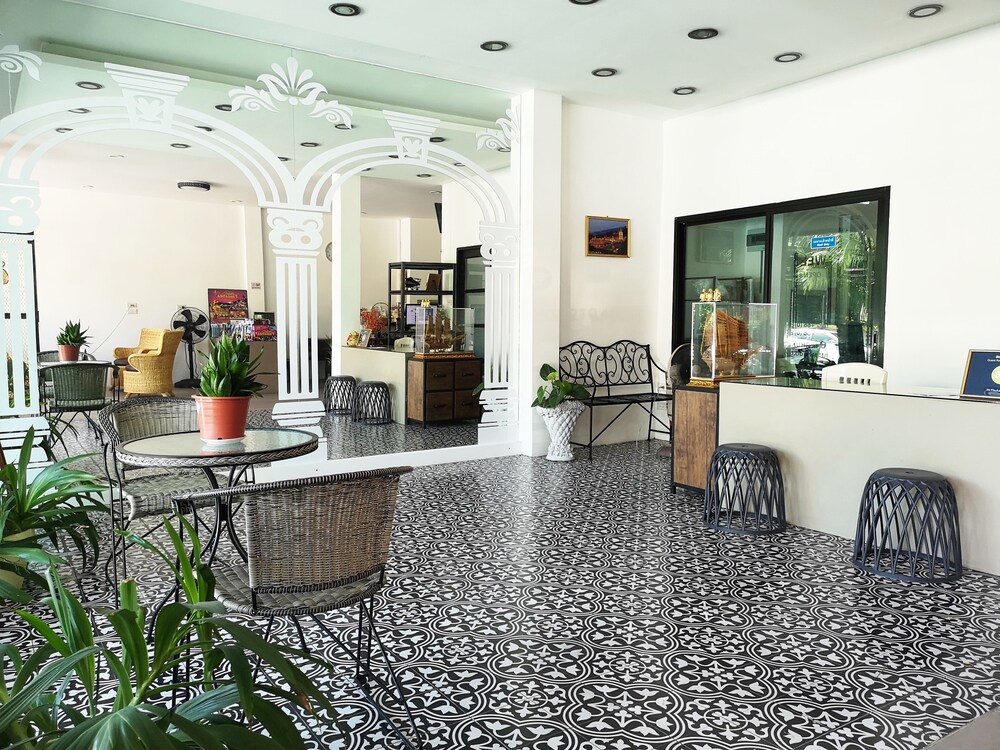In Phuket House