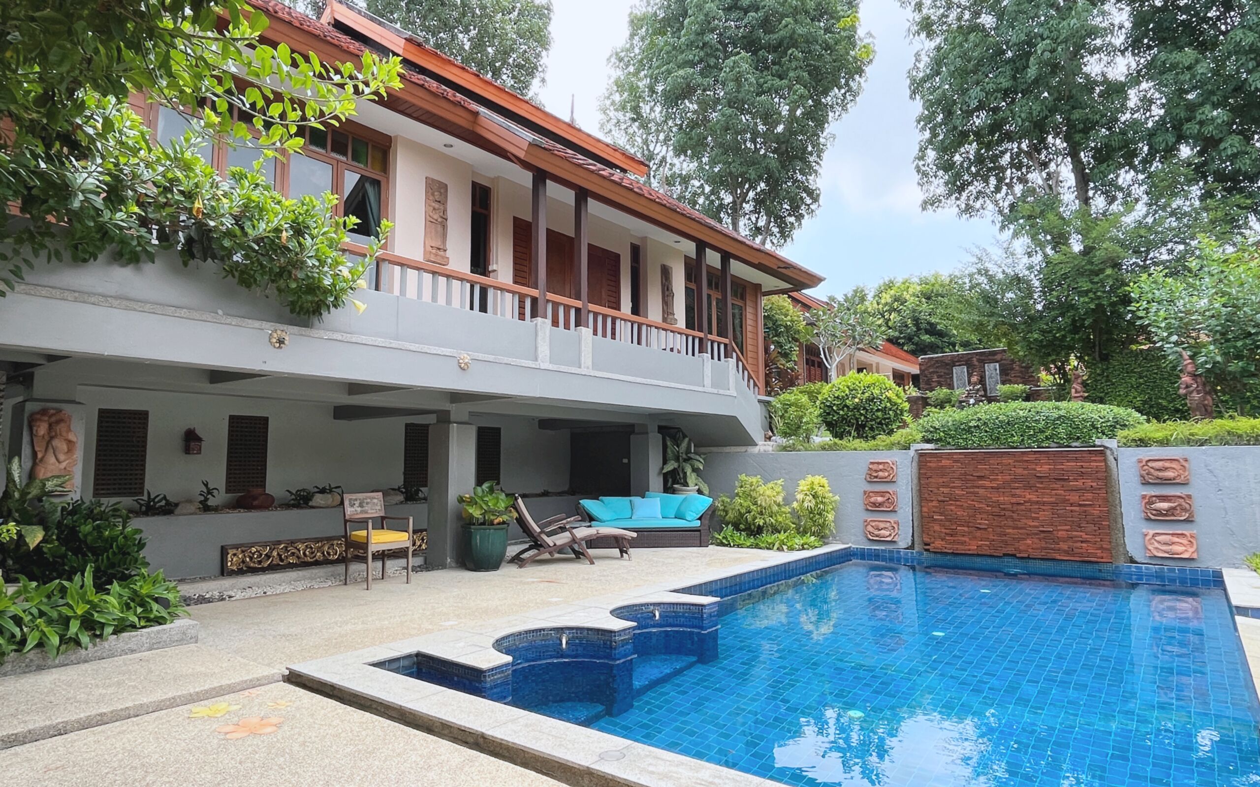 Baleeyan Residence