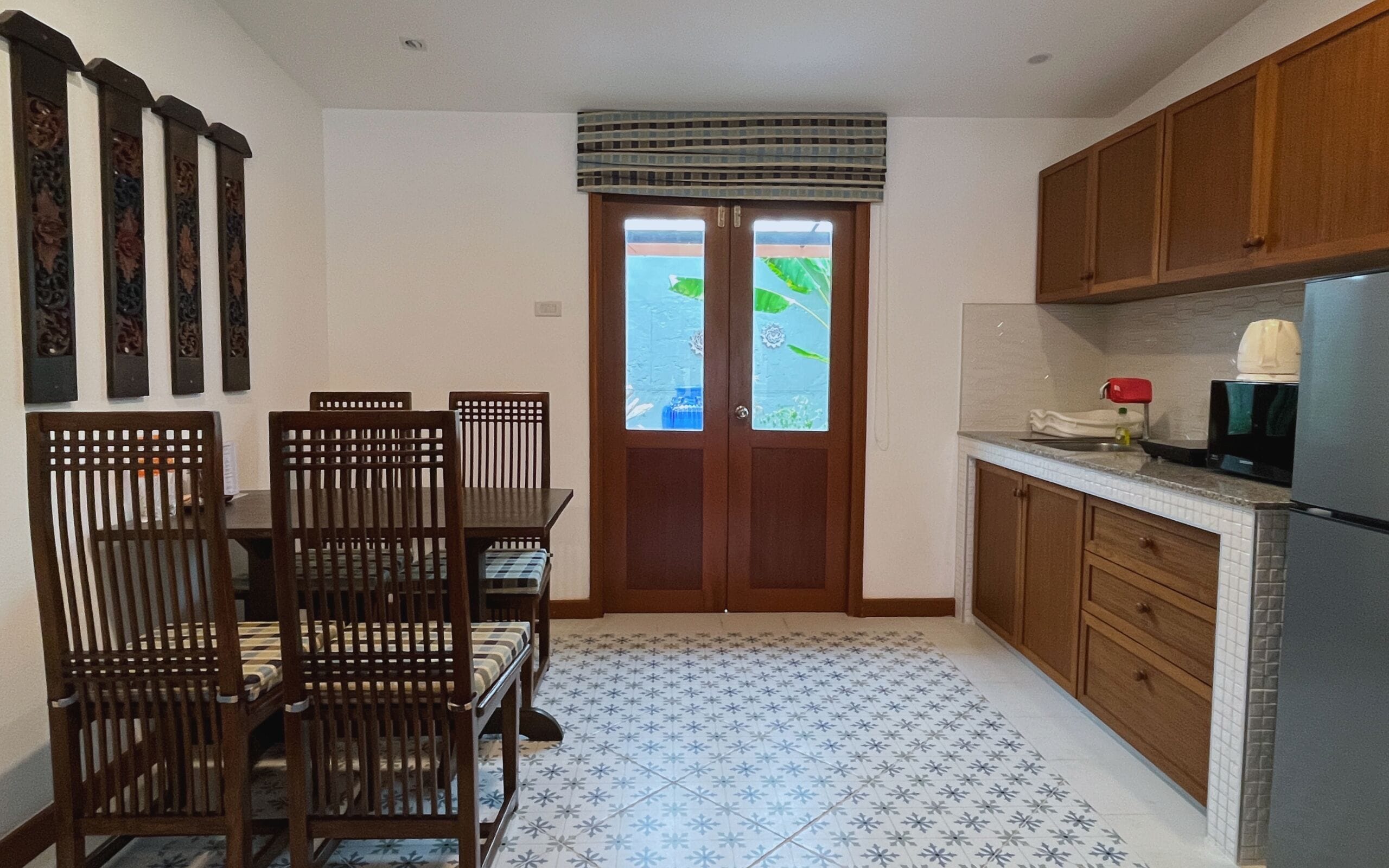 Baleeyan Residence