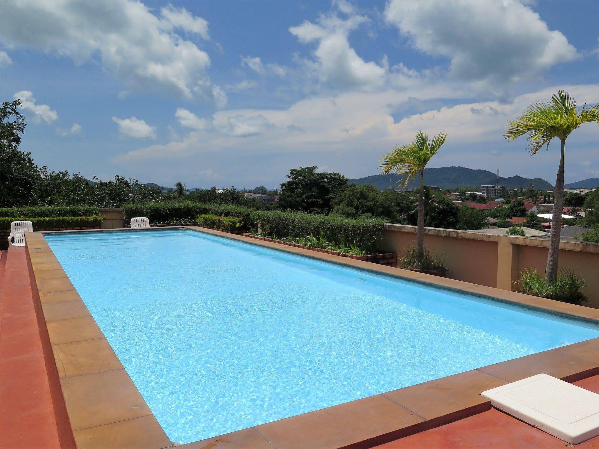 Chaofa West Pool Villas