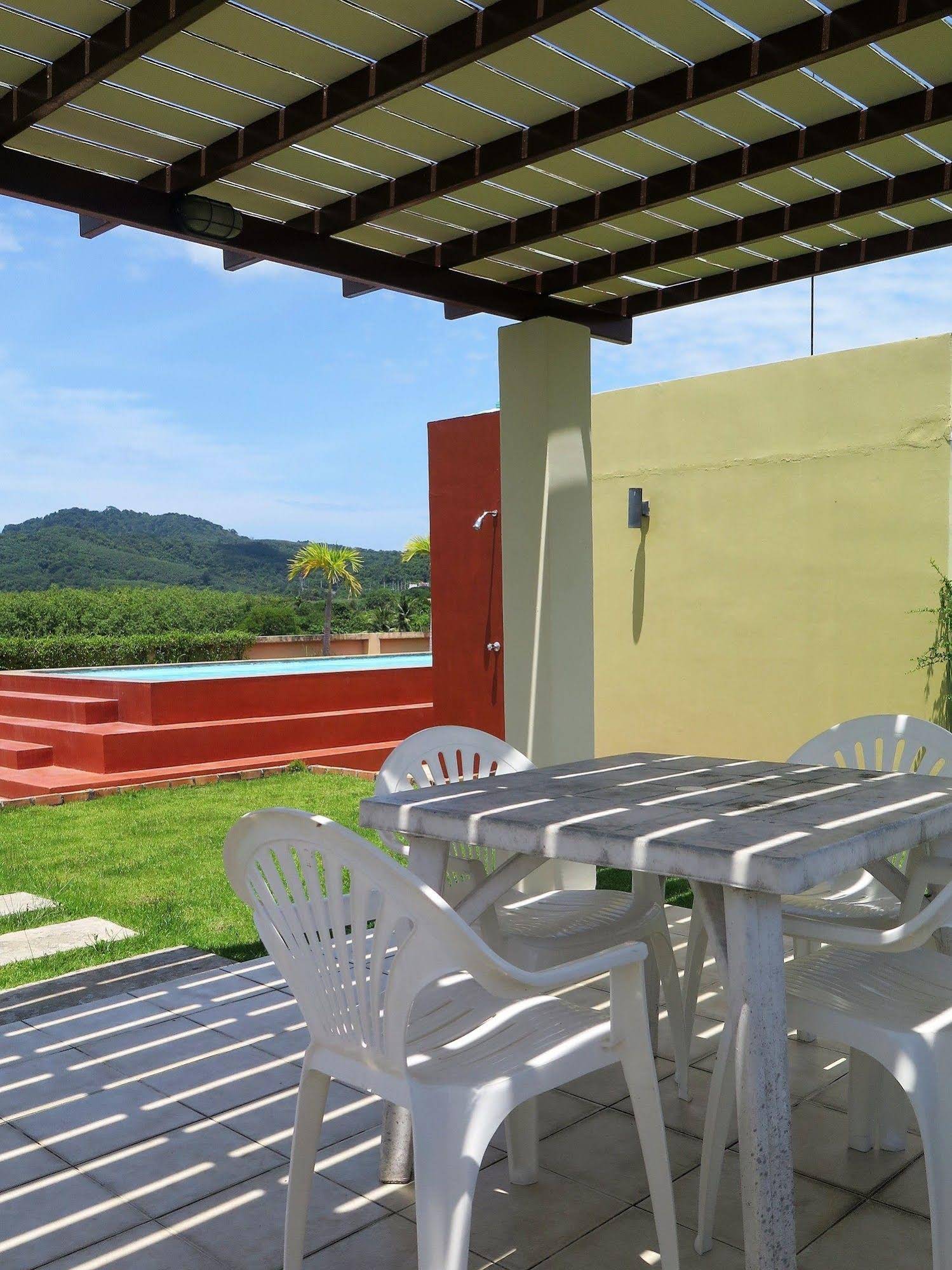 Chaofa West Pool Villas