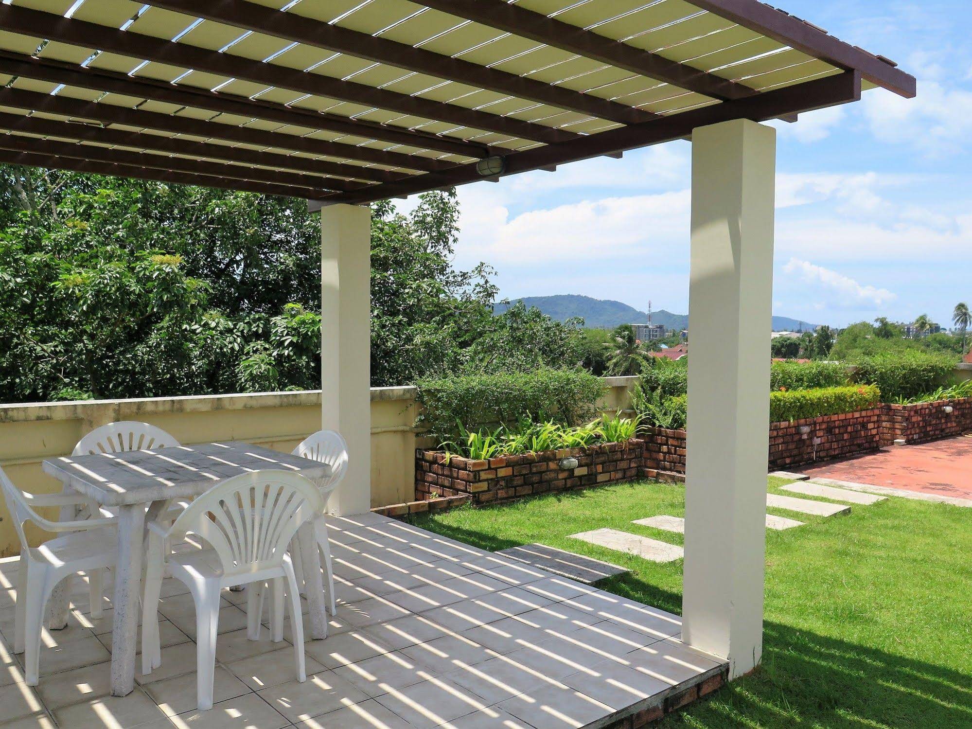 Chaofa West Pool Villas