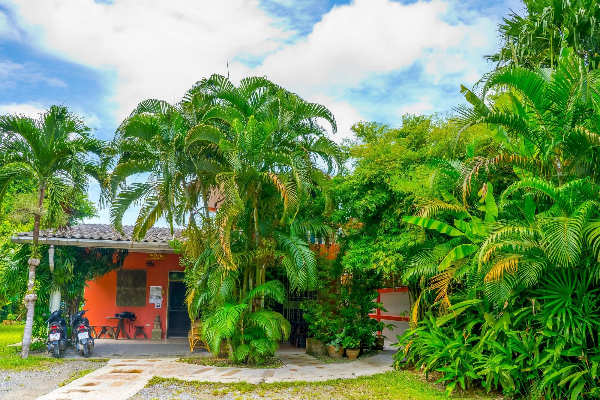 Chez Charly Bungalow