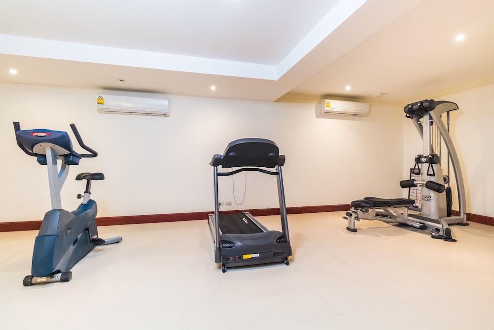 Lakewood Hills Villa by Lofty