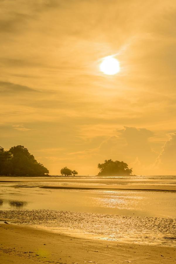 L'Esprit de Naiyang Resort