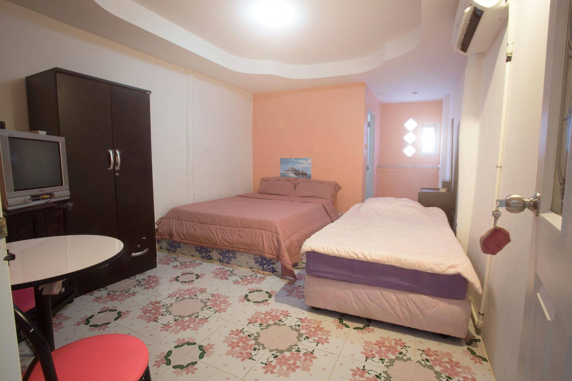 Nu Phuket Airport Residence