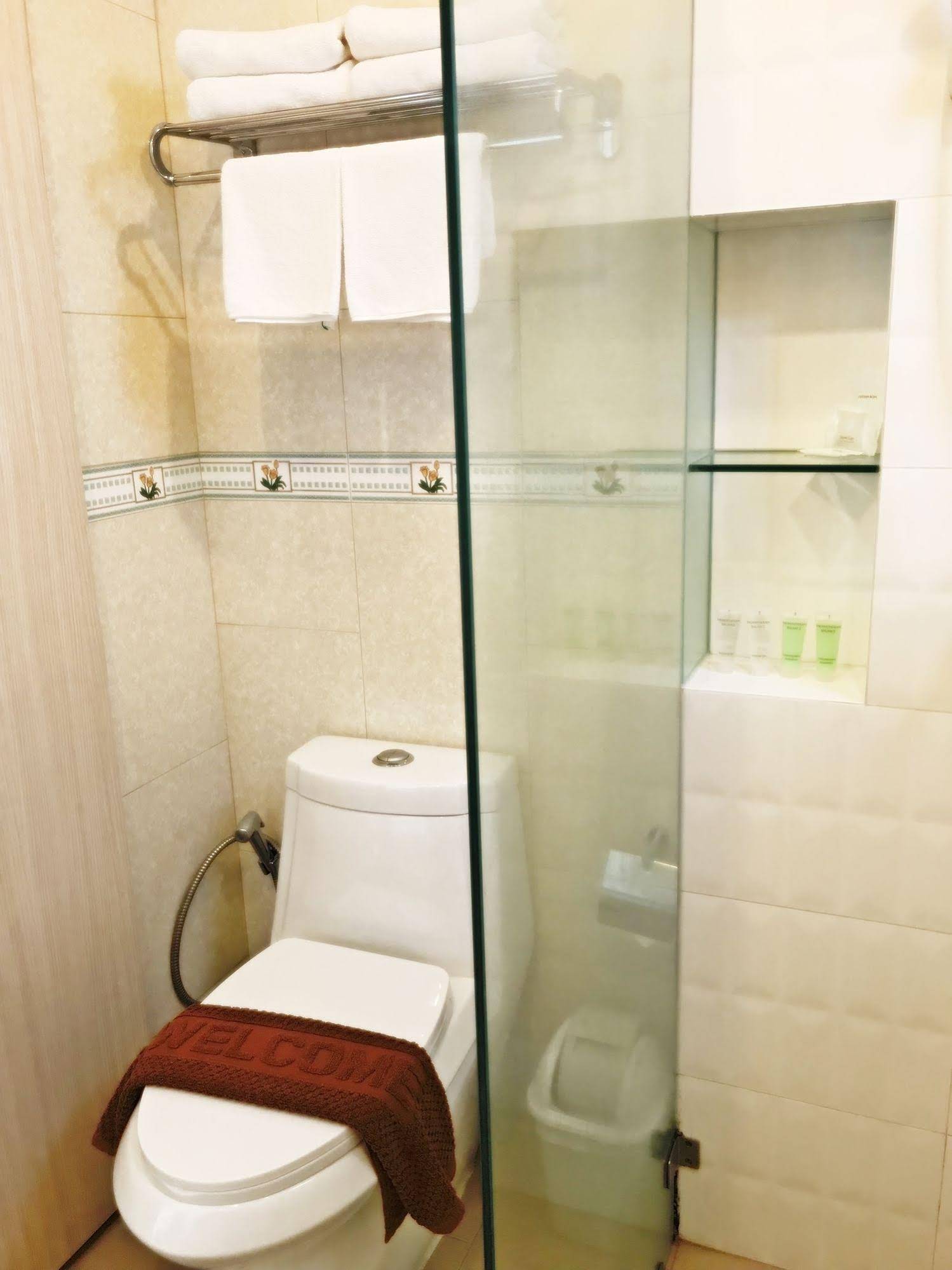 Royal Lee Resort & Spa