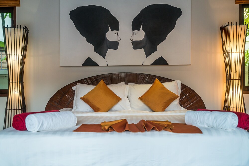 Sai Taan villas by Lofty